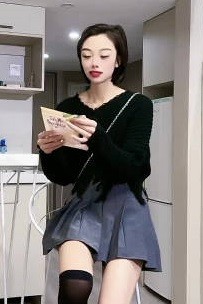 XKTC024潮噴式應聘清純女孩秒變小母狗 XKTC024潮噴式應聘清純女孩秒變小母狗